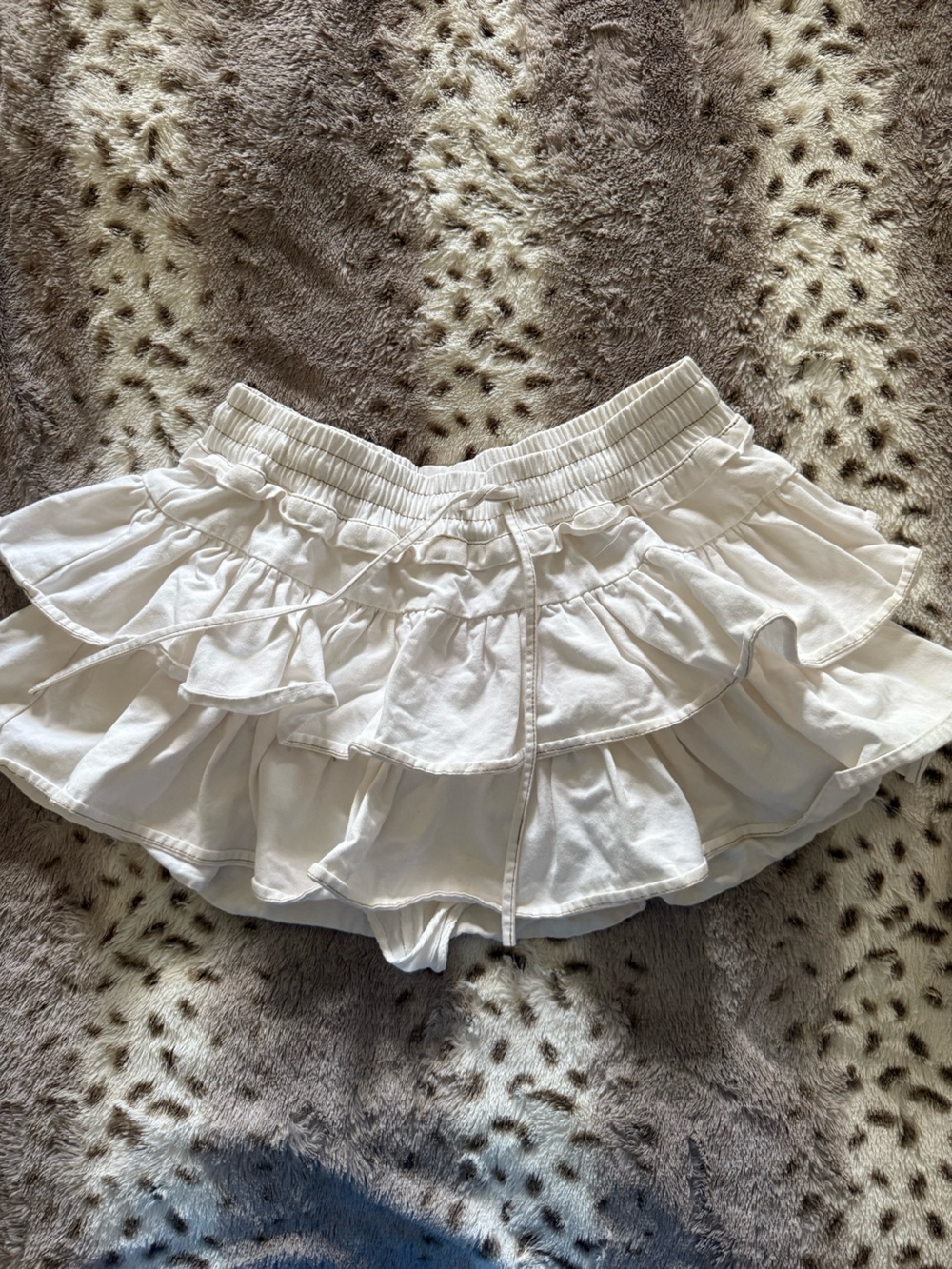 Day + Moon White Denim Ruffle Skort - Picture 2 of 5